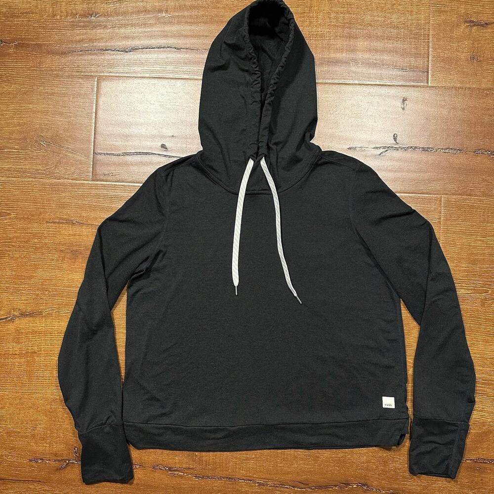 Vuori Halo Essential Hoodie Sweater Womens M Black Pullover Athletic Activewear
